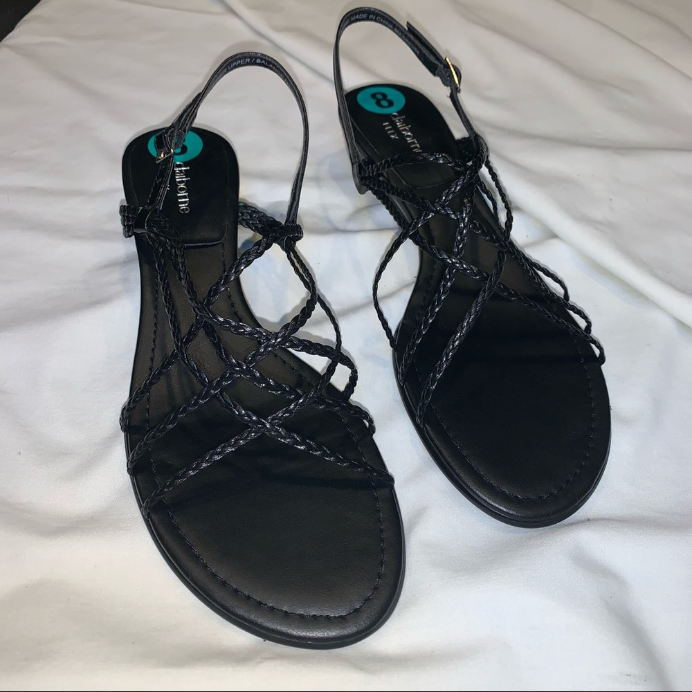 NWT Liz Claiborne Flex Sandals Size 8